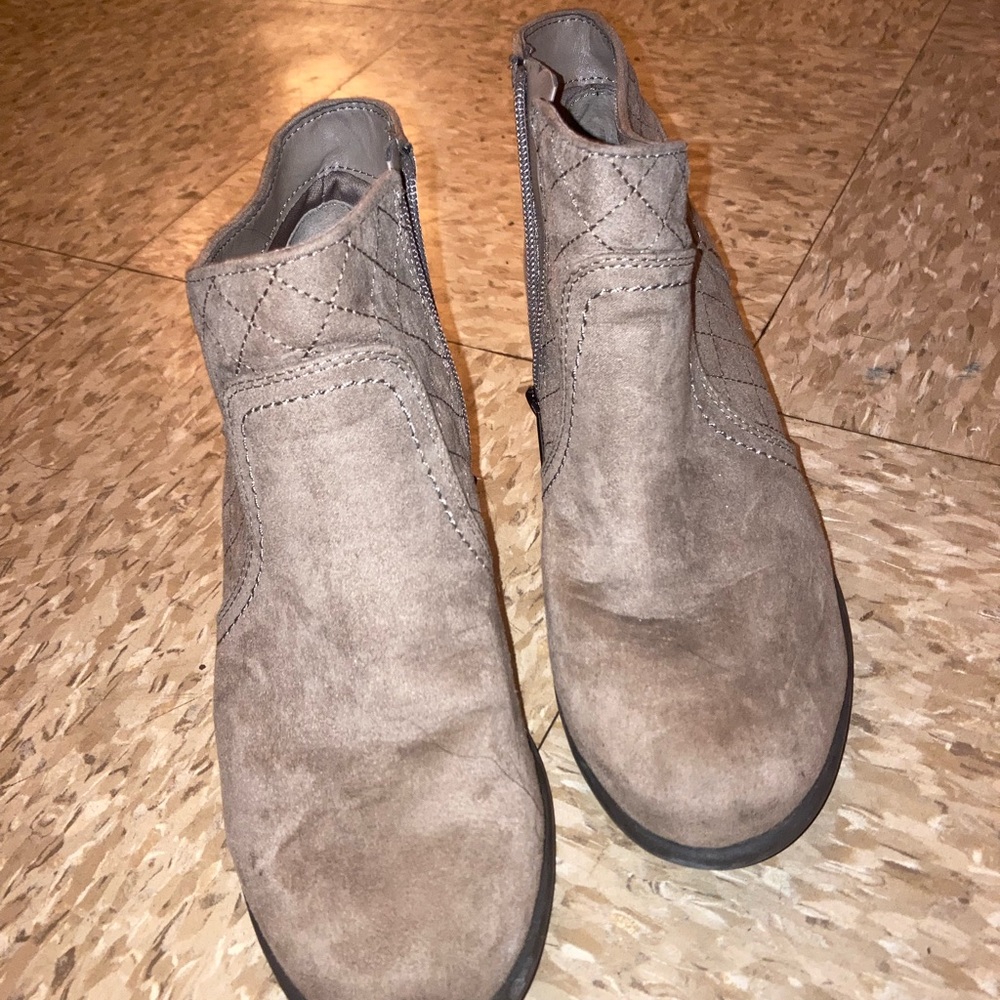 Booties shoes
